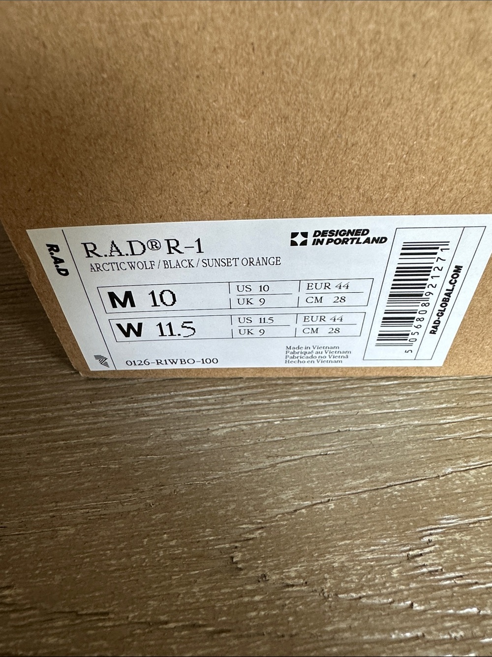 New in box RAD R-1 Neutral Beige Running Shoes with Neon Coral Accents - Picture 6 of 7